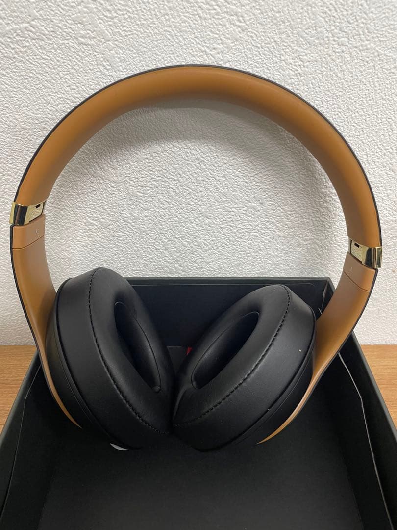 beats studio3 wireless ミッドナイトブラックヘッドホン