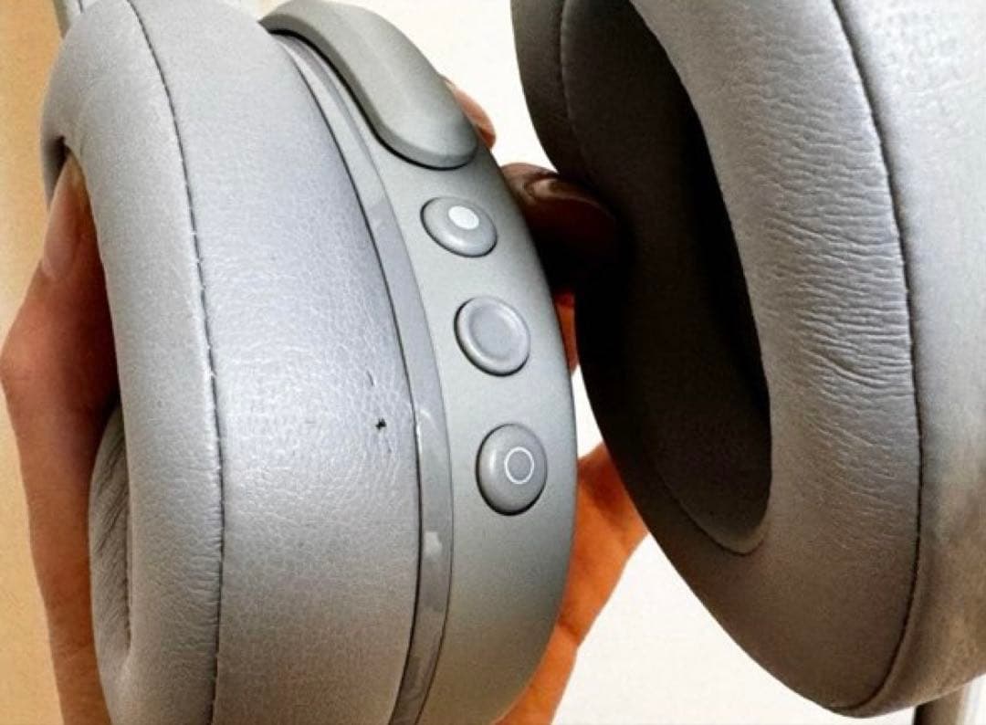 Skullcandy ワイヤレスヘッドホン 収納袋付き