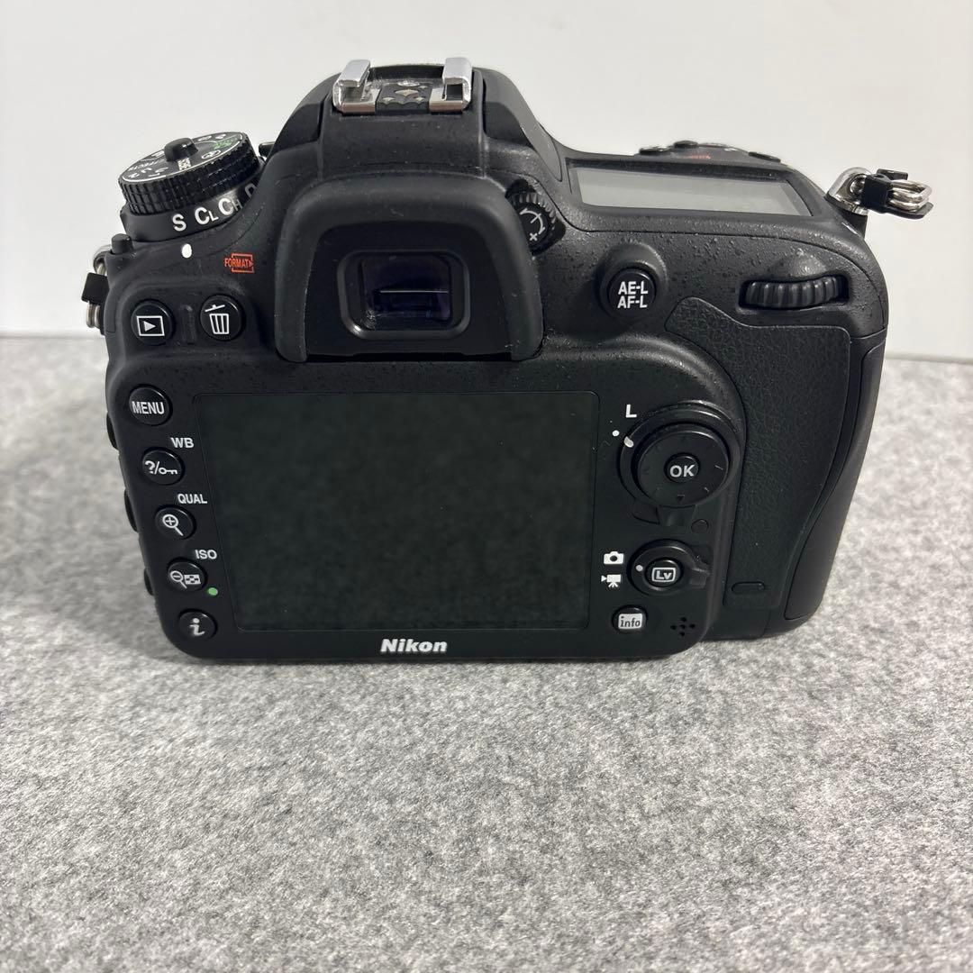 Nikon D7100 ボディ 美品｜バッテリー・充電器付き 動作確認済