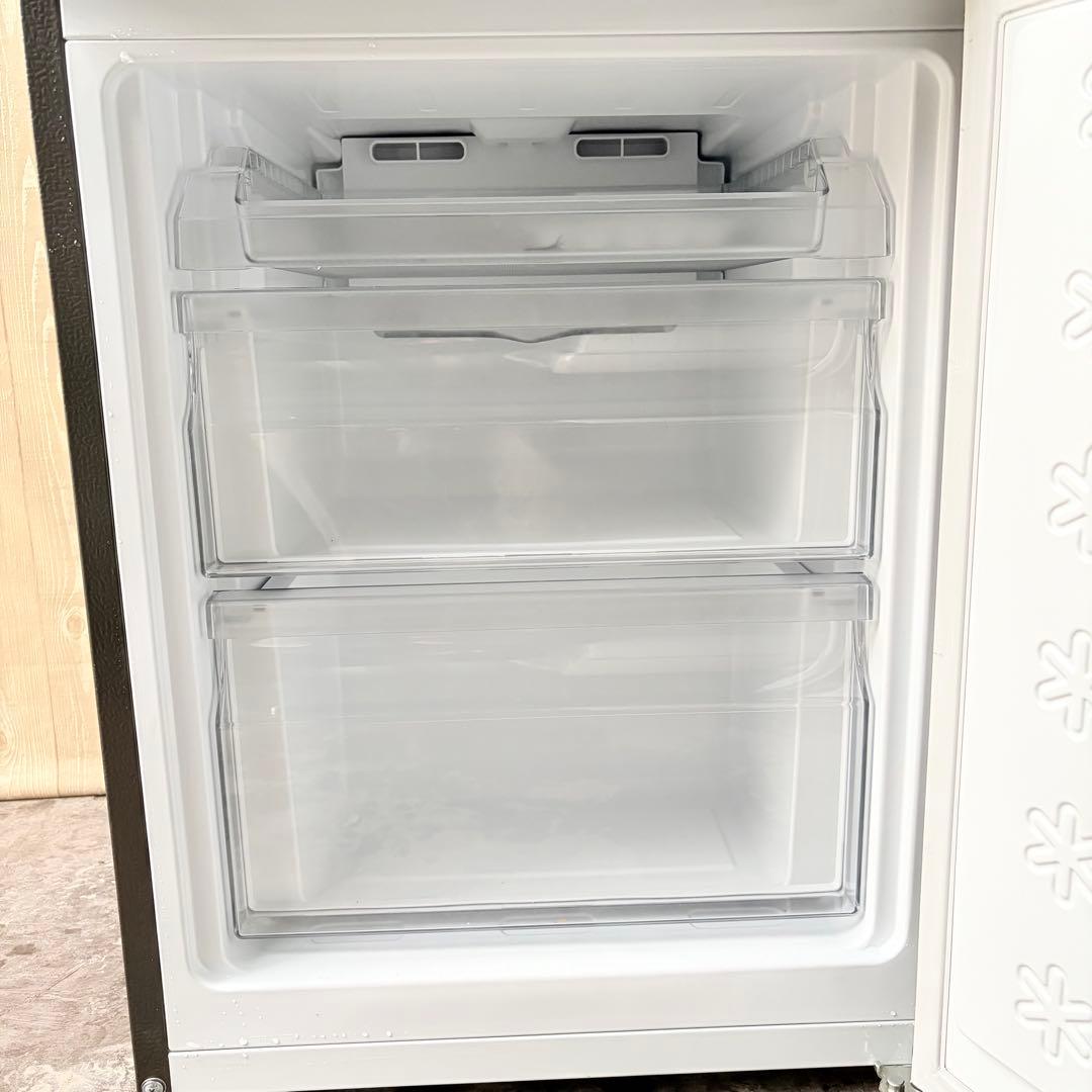 運搬取付無料！アッシュブラック純正Haierおしゃれスリム冷蔵庫！完動超美品！