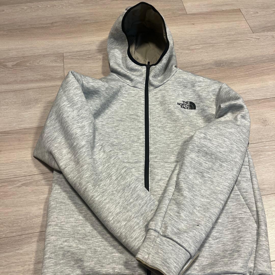 THE NORTH FACE リバーシブルジャケット
