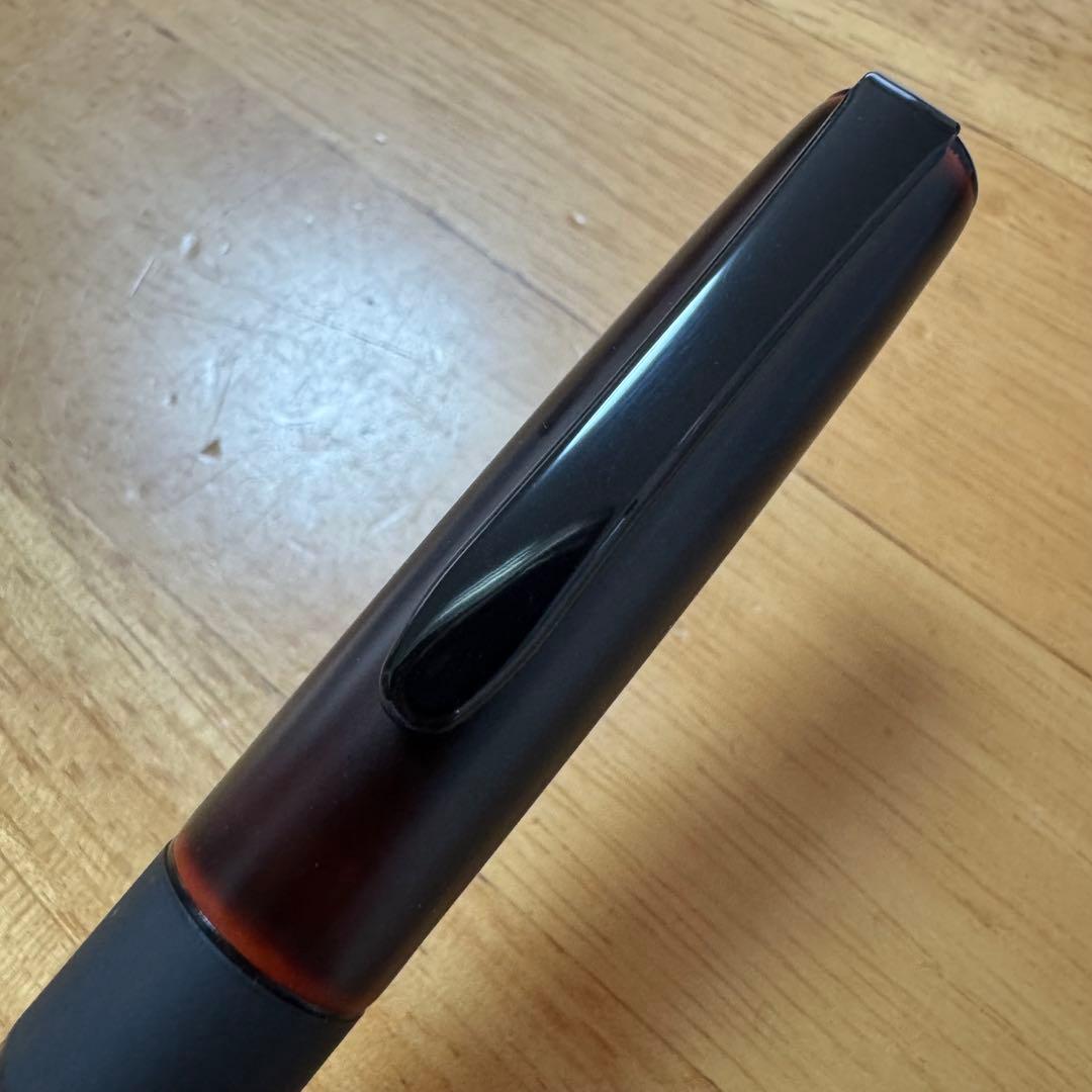 極貴重 限定 TOMBOW トンボ鉛筆 ZOOM 505 ボールペン 漆塗り 溜