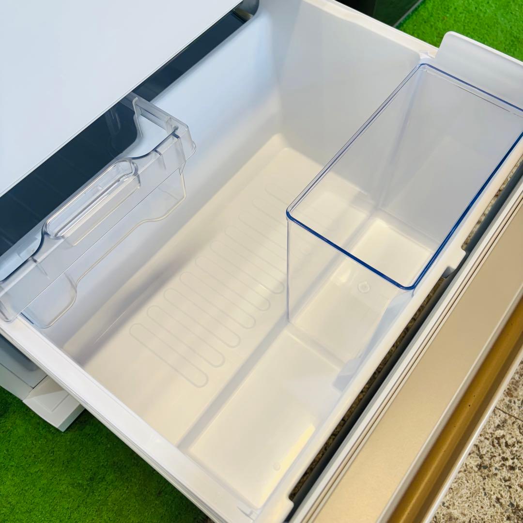 ほぼ未使用 2024年製 350L 冷蔵庫 SHARP【地域限定配送無料】