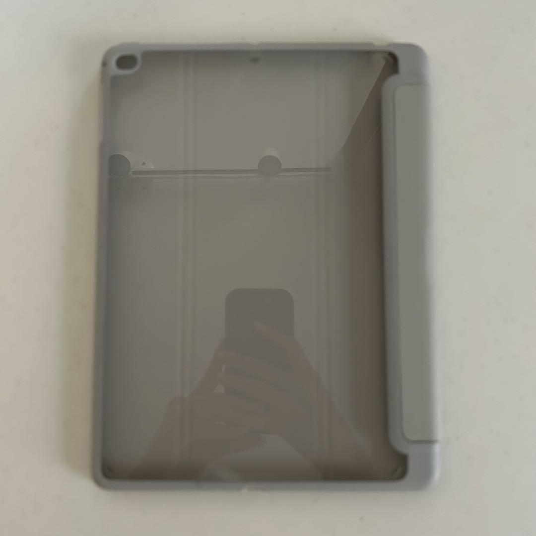 iPad 第6世代　ローズゴールド 本体