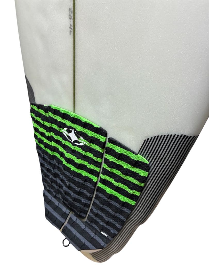 アルメリック　#4 サーフボード　ショートボード