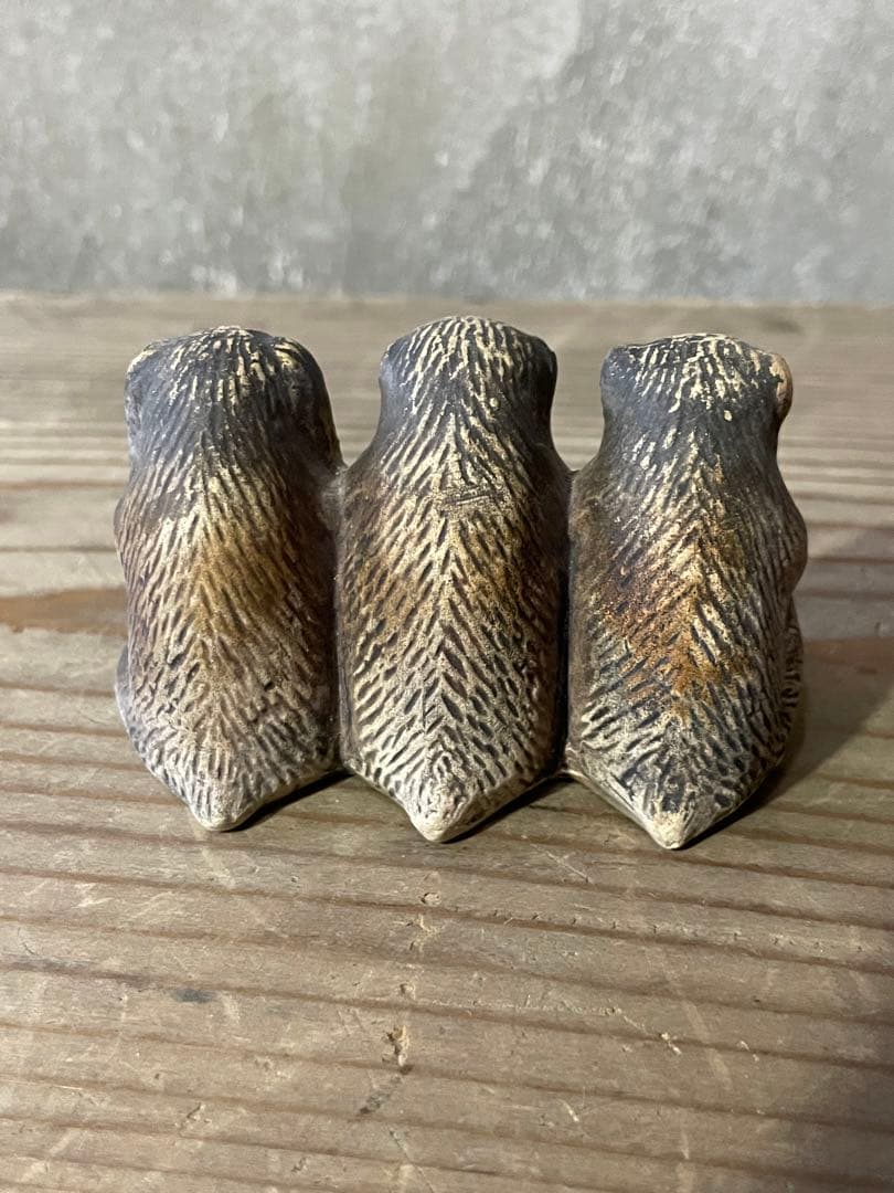 見猿聞か猿言わ猿　【m112 レトロ　置物　陶芸　磁器　陶器　さる　三猿】