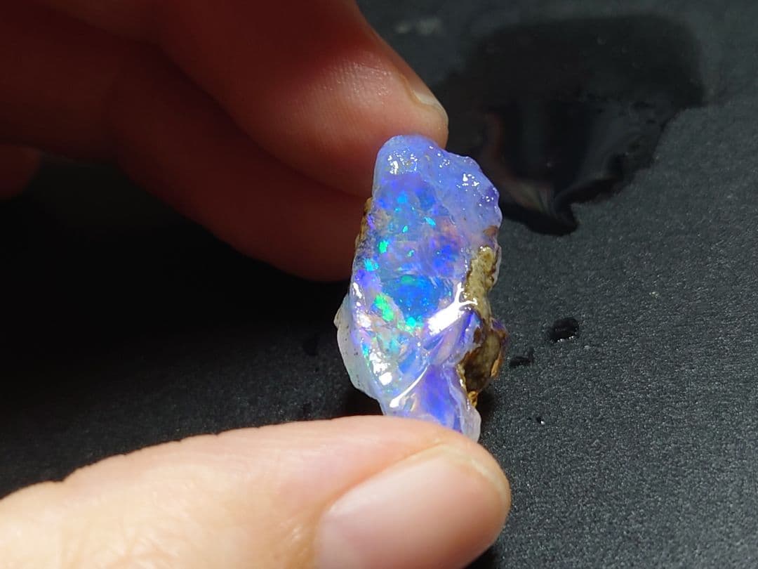 オパール　原石　ウェロ産　鉱物　標本　原石　プレシャス　チョーク