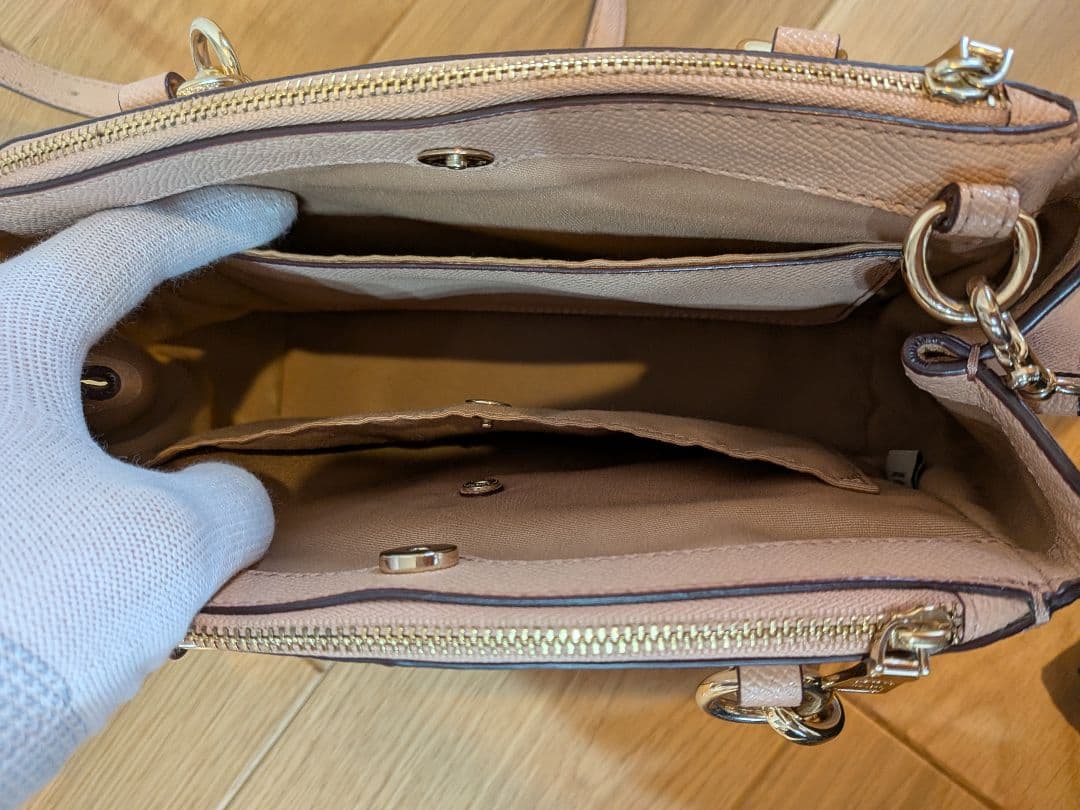 COACH ベージュショルダーバッグ2way　レザー