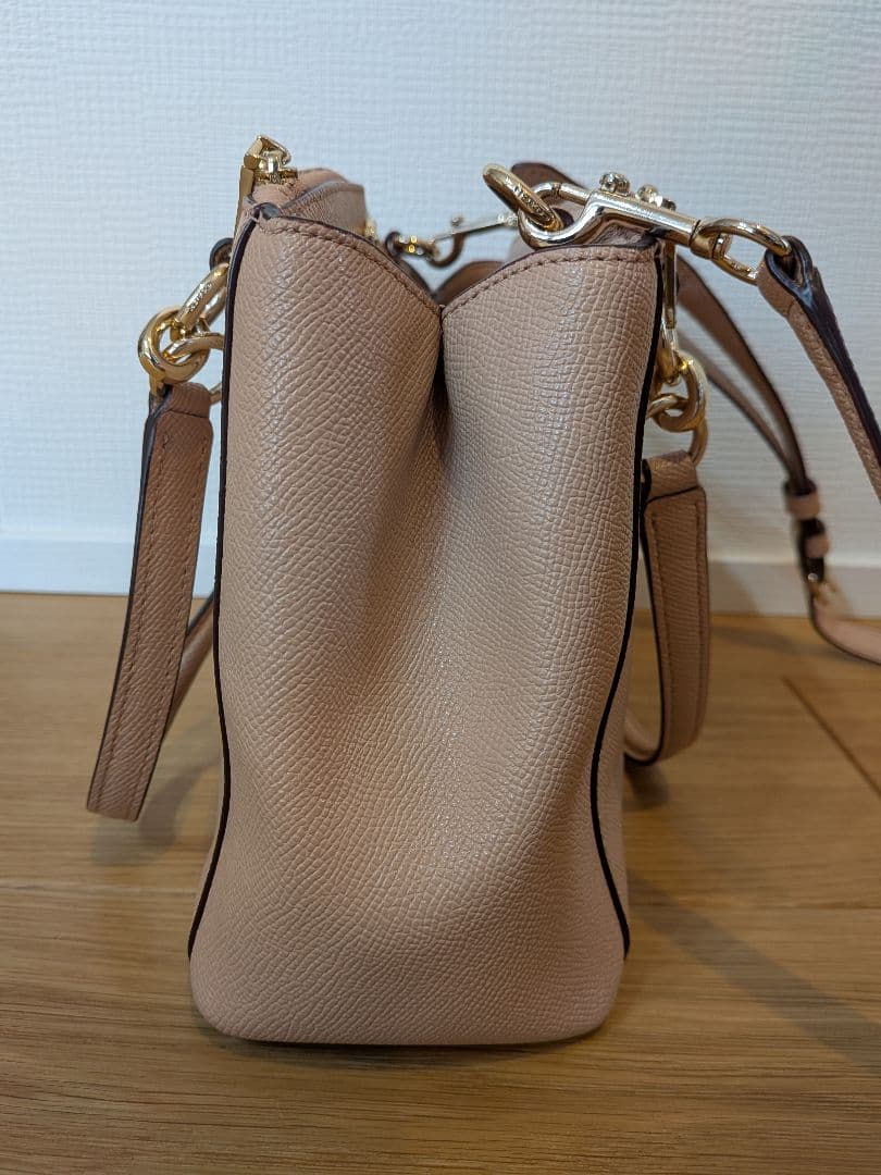 COACH ベージュショルダーバッグ2way　レザー