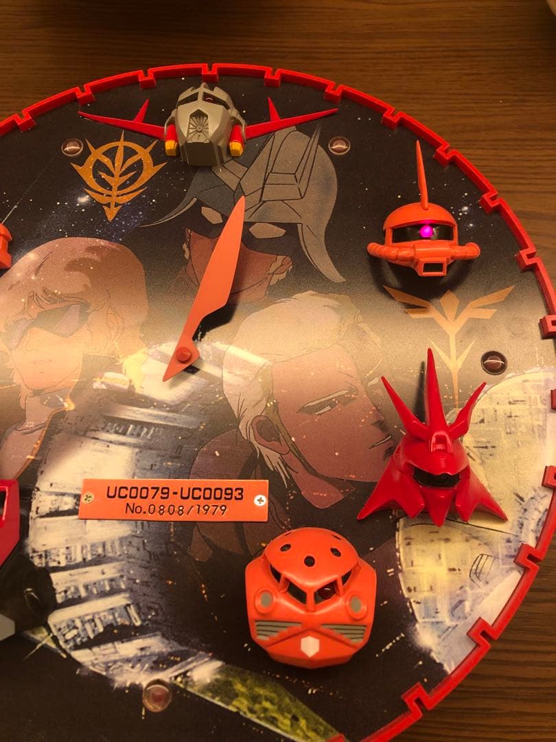 【希少】機動戦士ガンダム3D クロック シャアタイプ 掛時計 限定生産