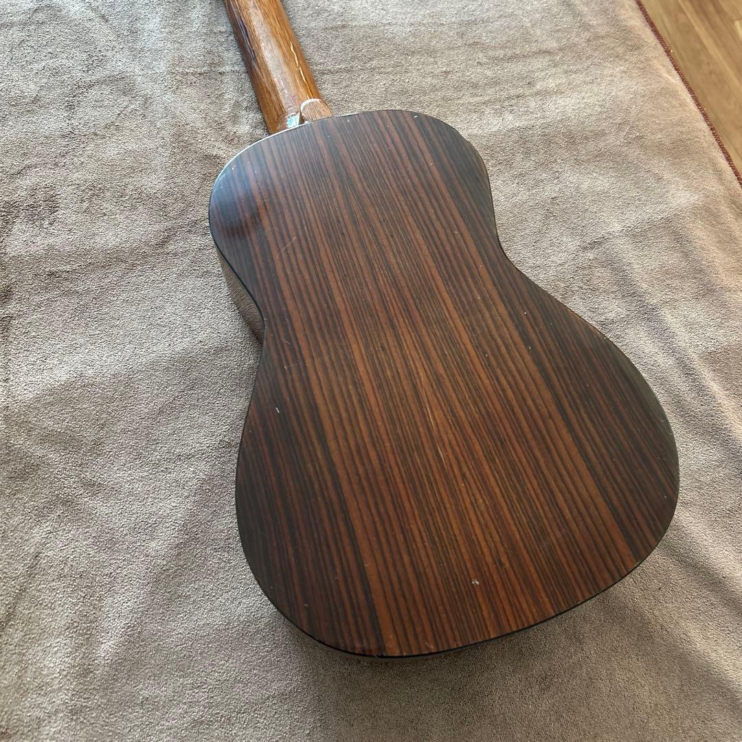 Famous Juniorギター　希少