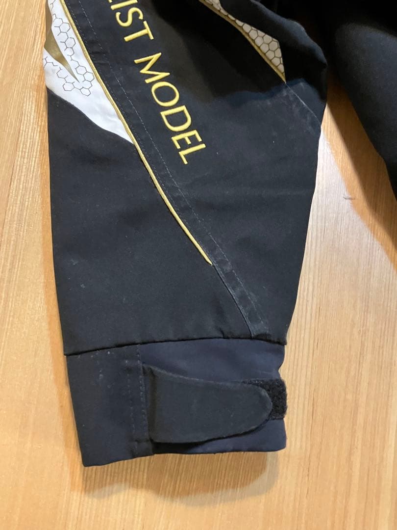 サンラインブッシングウエア上下セット