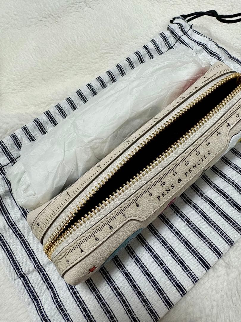 新品未使用アニヤハインドマーチANYA HINDMARCH神崎恵ペンケース筆箱