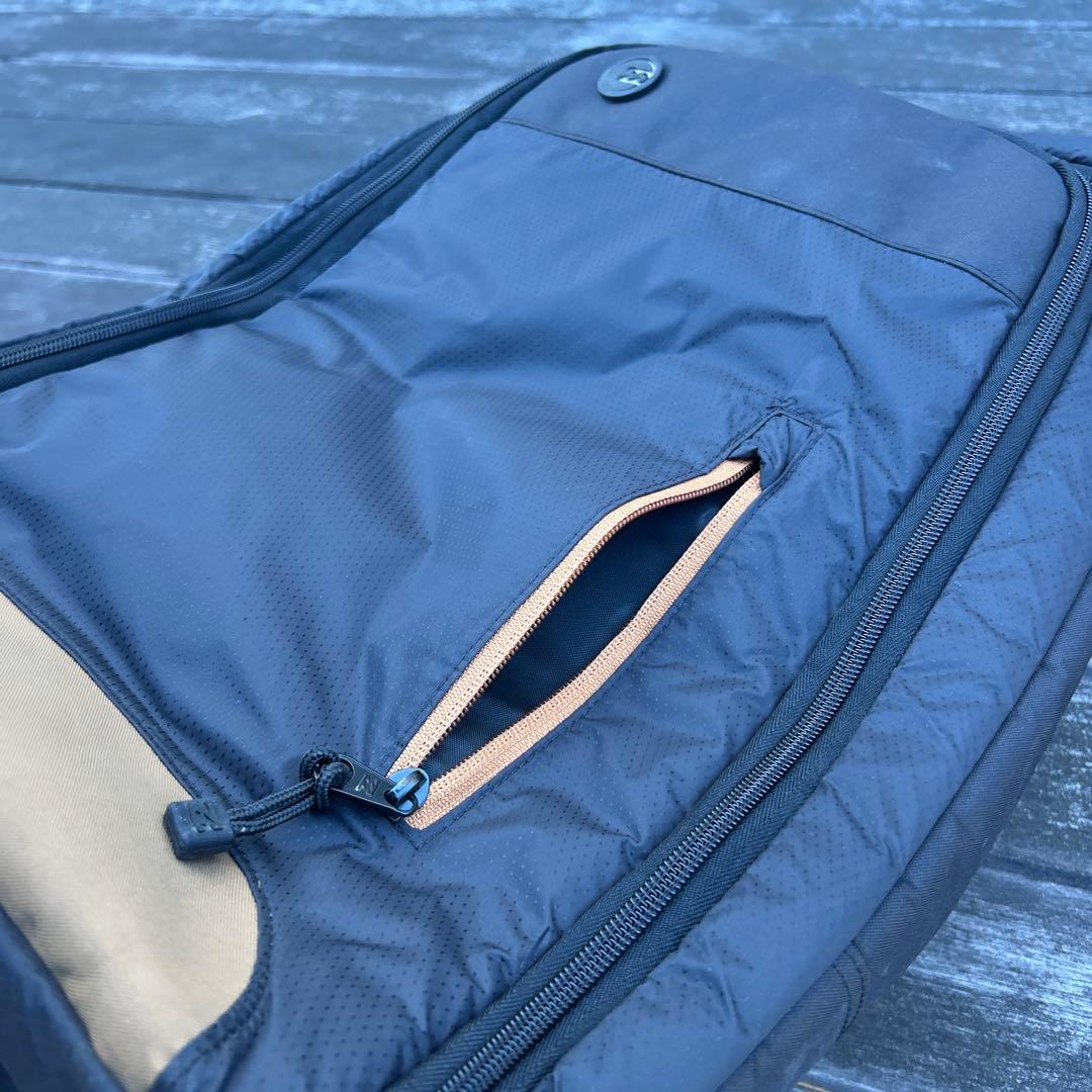 ビラボン ダッフル　キャリーバッグ　ブラック