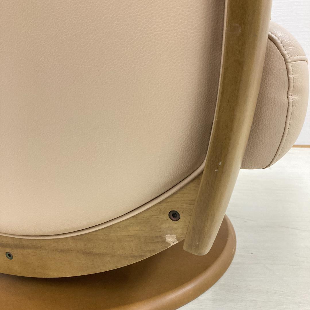 【カリモク】チターノ　革製　リクライニングソファ　回転式　一人掛けソファ