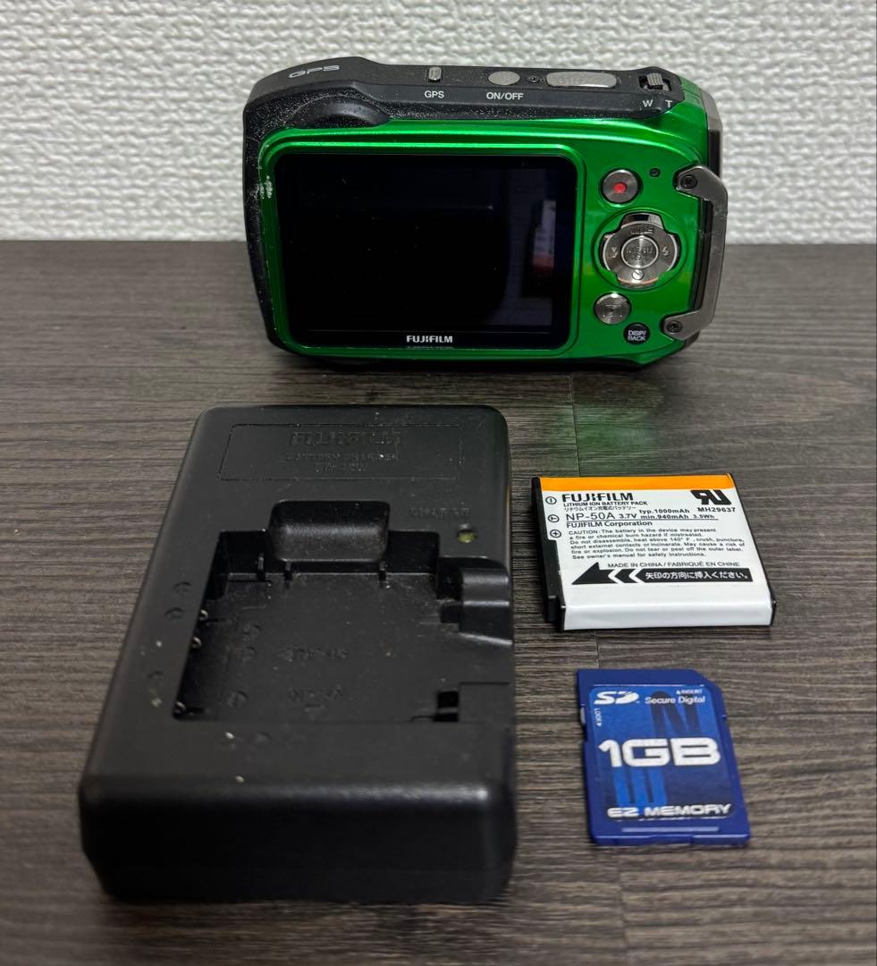 Fujifilm FinePix XP150 防水デジタルカメラ