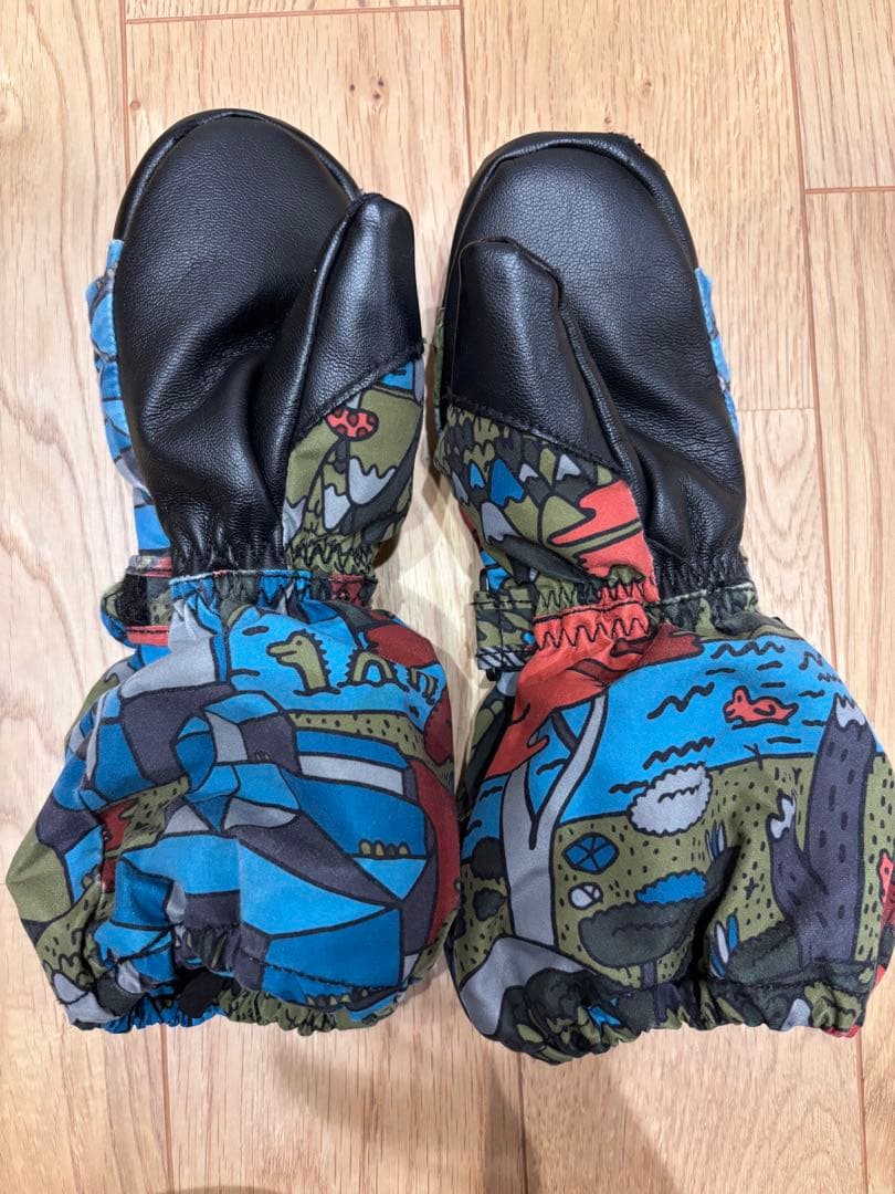 バートン　スノースーツ　スキーウェア スノーボードウェア　100 4T