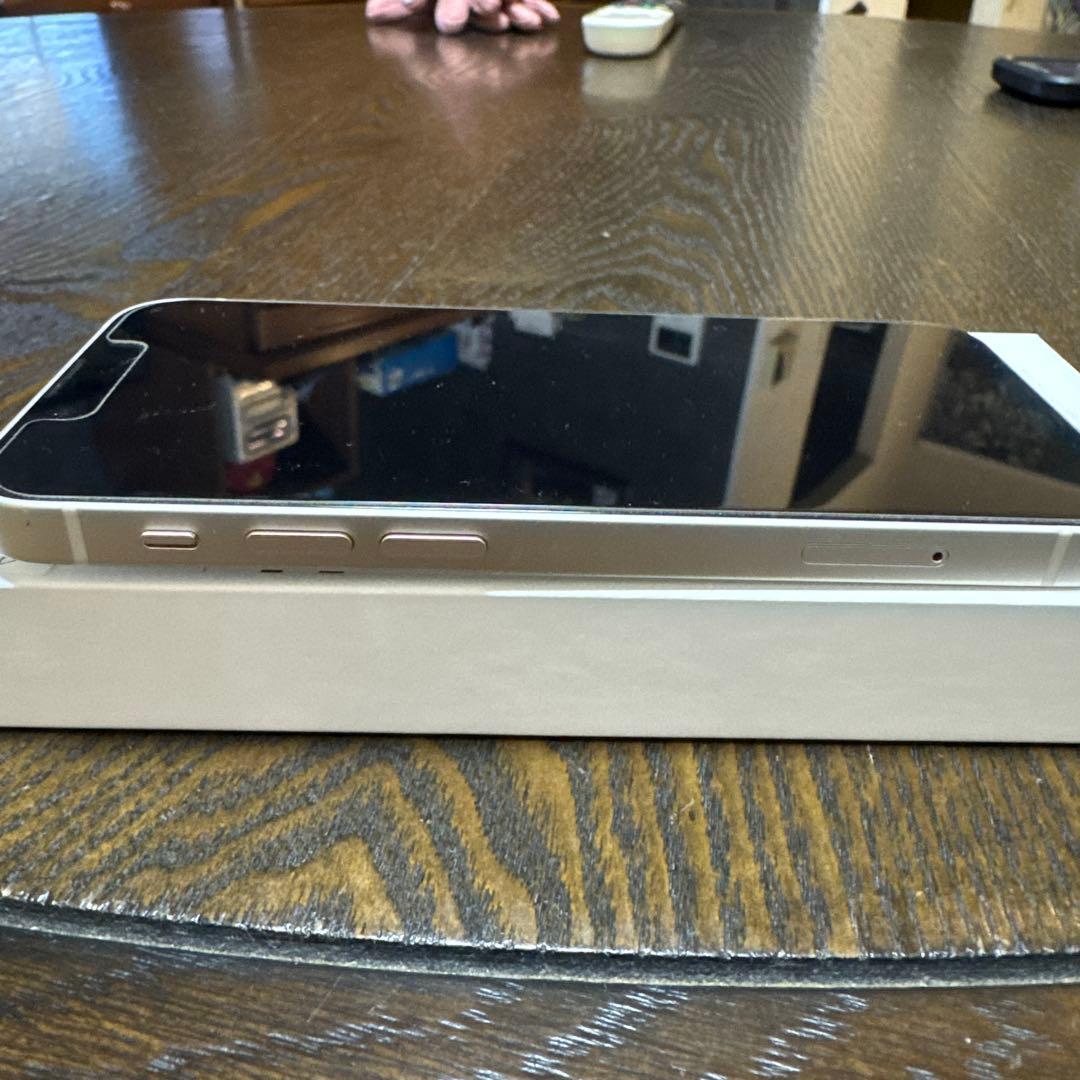 Apple iPhone 13 min ホワイト 本体