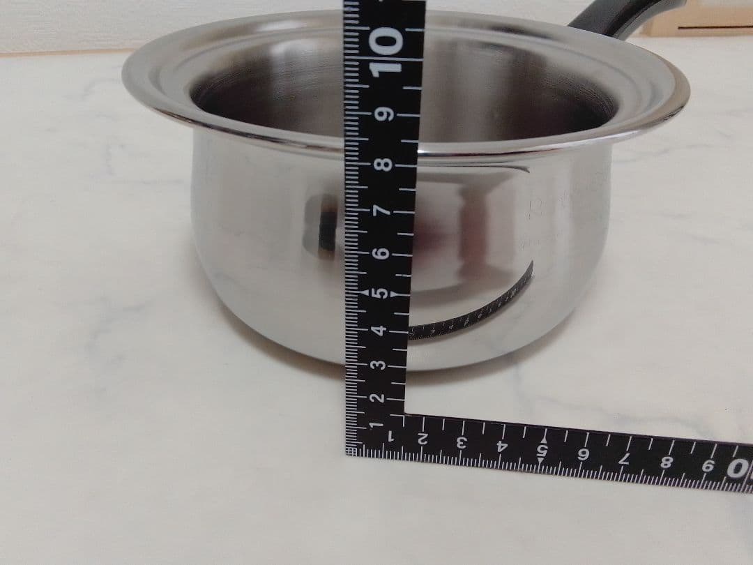 ☆未使用☆ タッパーウェア レインボークッカー 内径13cm 片手鍋