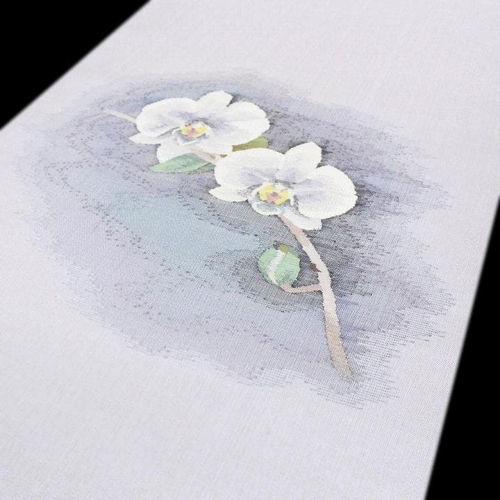 日本の歌姫【美空ひばり】デザイン　エレガントな【胡蝶蘭】　美品の袋帯です