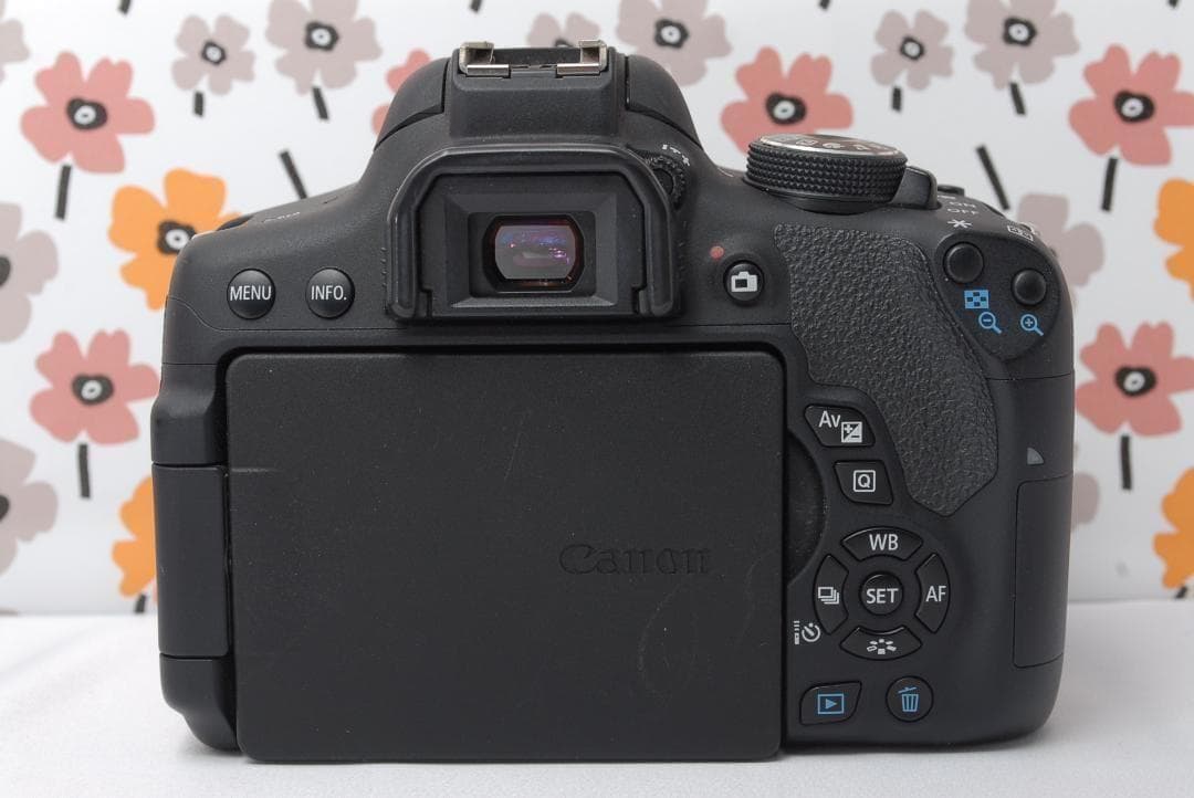❤Canon Kiss X8i❤高性能STMレンズ❤一眼レフ❤Wi-Fi転送❤