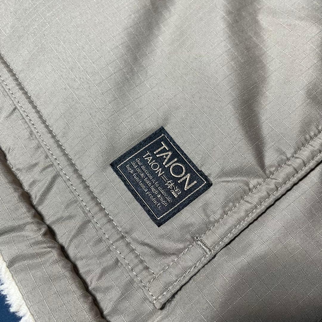 TAIONノンダウン ミリタリー リバーシブル ボア フーディー