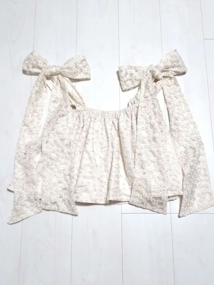 TSURU By MARIKO OIKAWA Machabee リボントップス