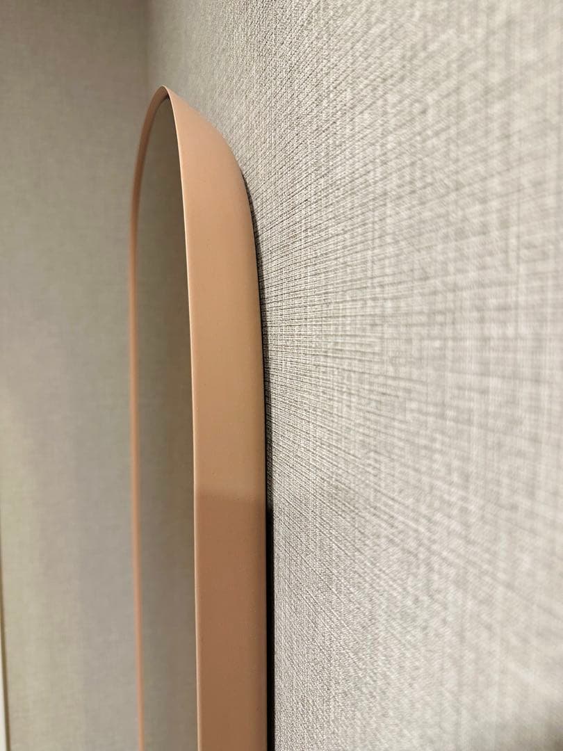 Muuto(ムート)「FRAMED MIRROR」Rose Glass(全身鏡)