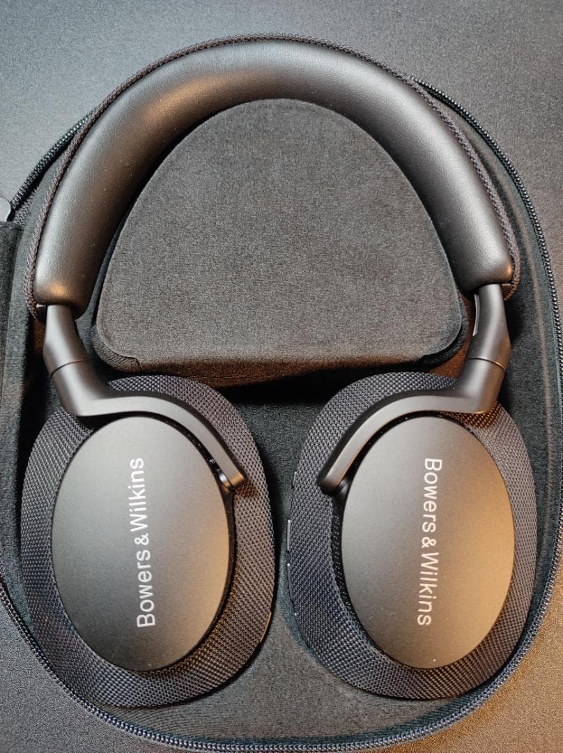 Bowers & Wilkins ワイヤレスヘッドフォン Px7 S2e