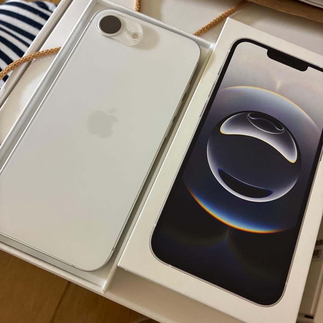 Apple iPhone 16eホワイト 本体