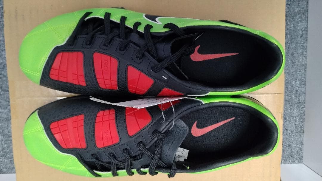 【新品 26cm】 ナイキ トータル90 シュート III TF