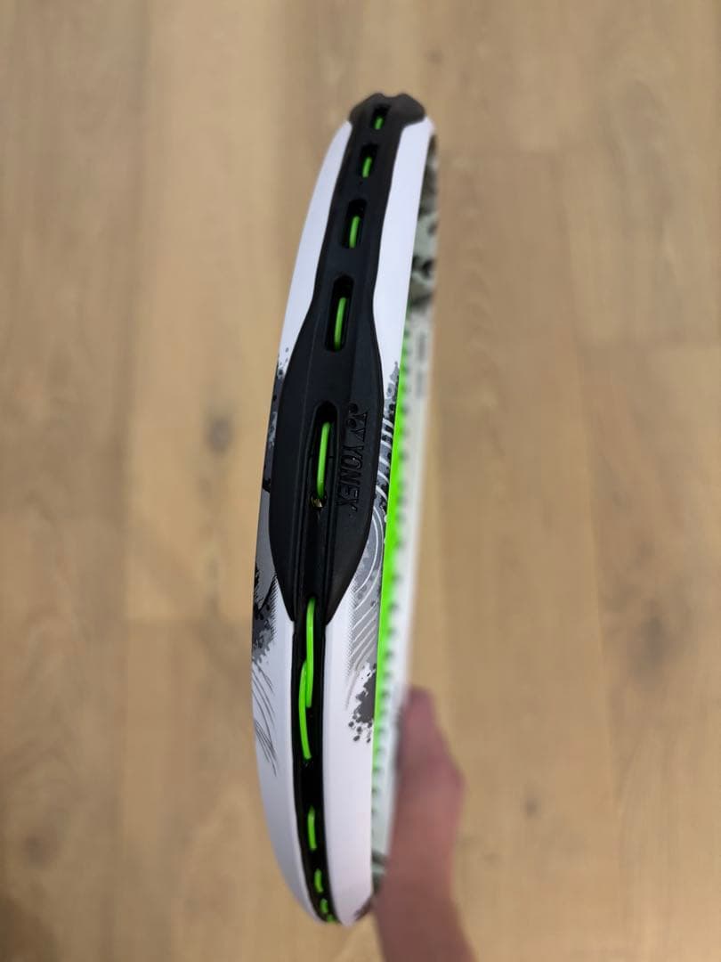 ヨネックス GEOBREAK80V (第2世代 ジオブレイク80V)