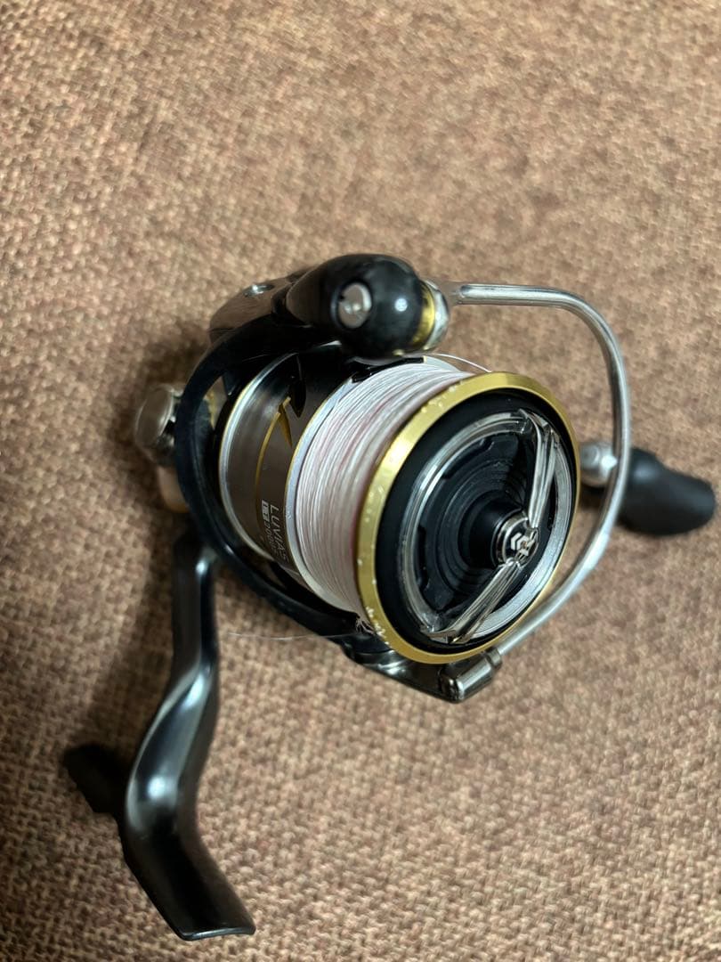 ダイワ 20 ルビアス FC LT2000S-XH リール