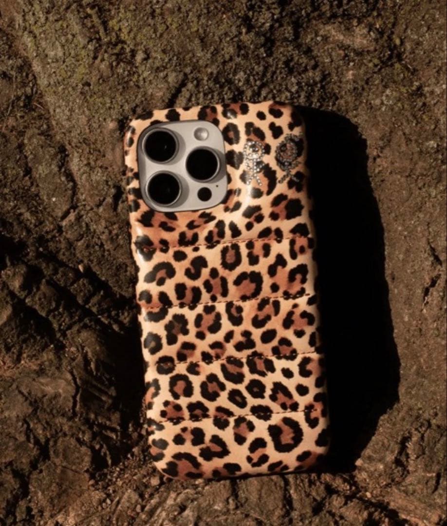 正規品Urban Sophisticathion iPhoneケース レオパード