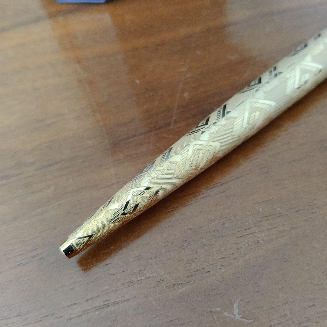 グッチ　ボールペン　ペンケース付き