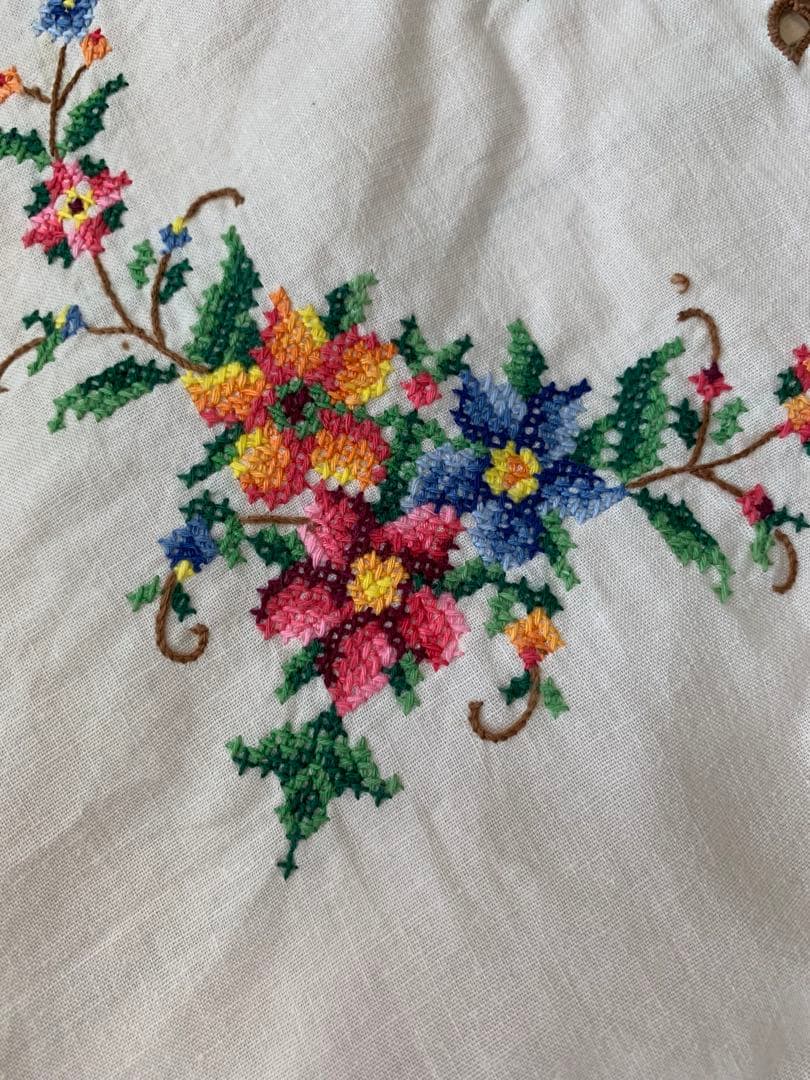 メイ(2枚まとめ)アンティーク　レースとクロスステッチ刺繍テープ ルクロス