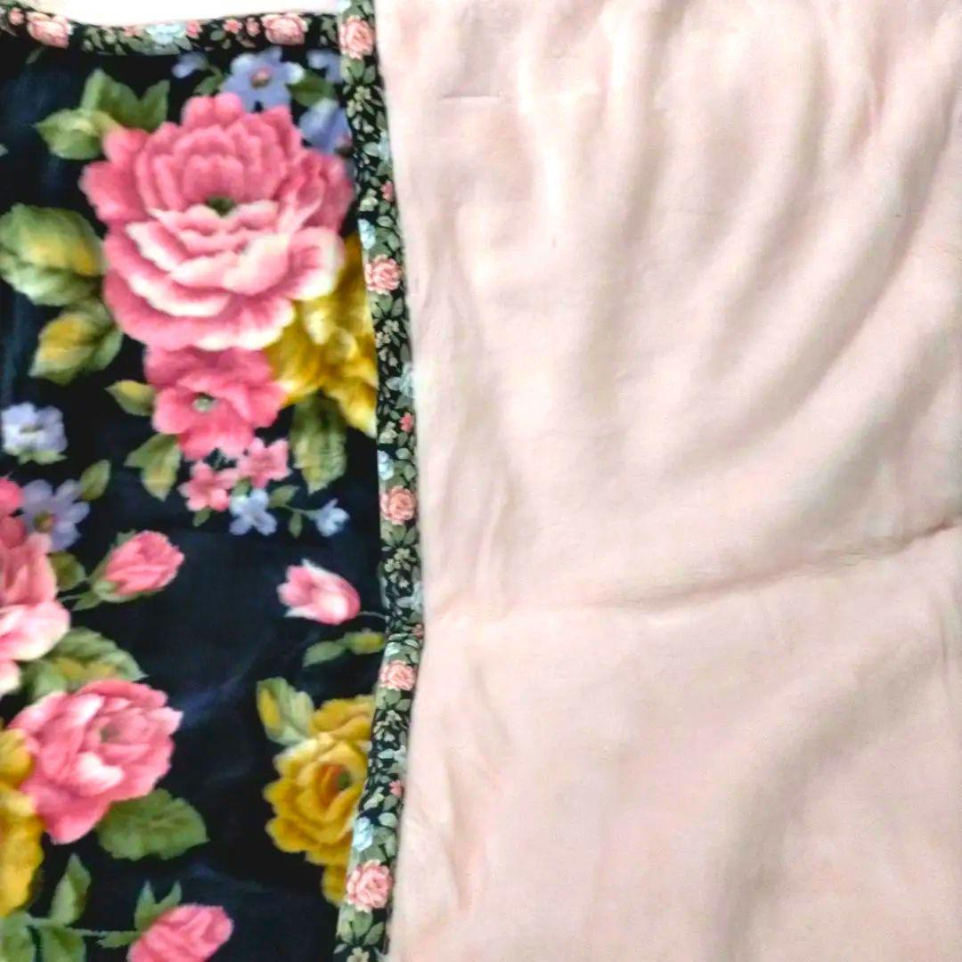 新品未使用 LA MORENE ADVANCE フラワーパターン毛布