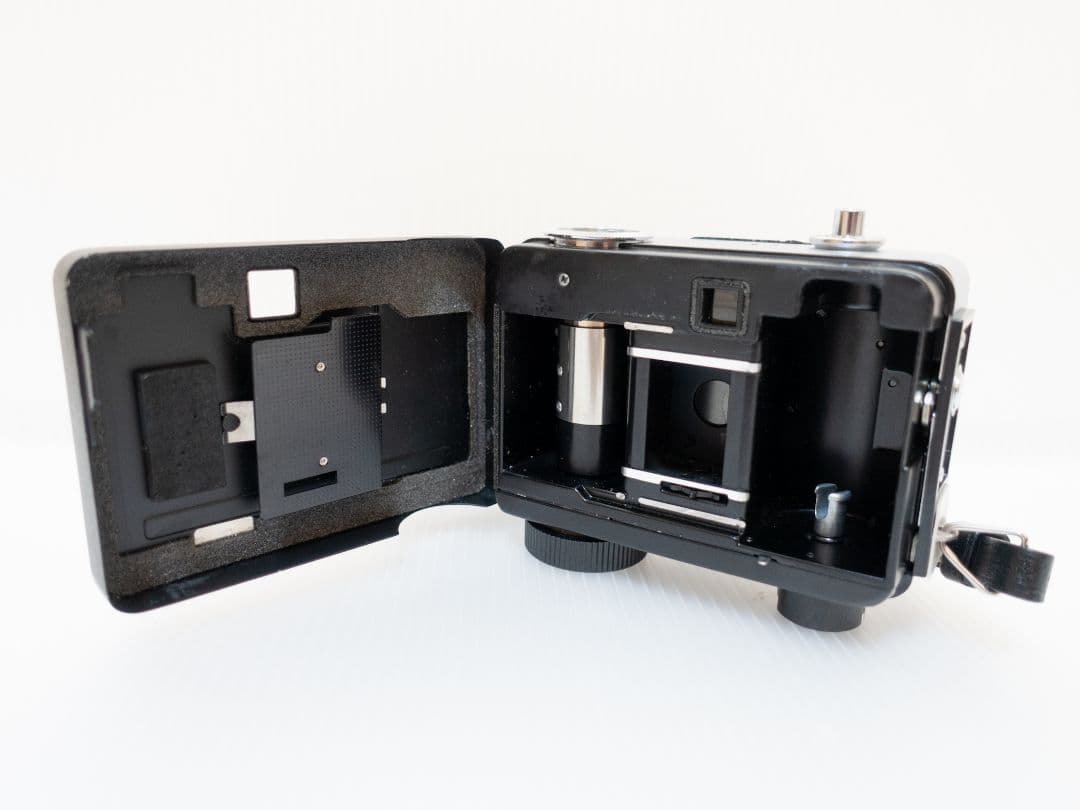 ㉓【美品・整備済】RICOH AUTO HALF E 「ブラック 」オートハーフ