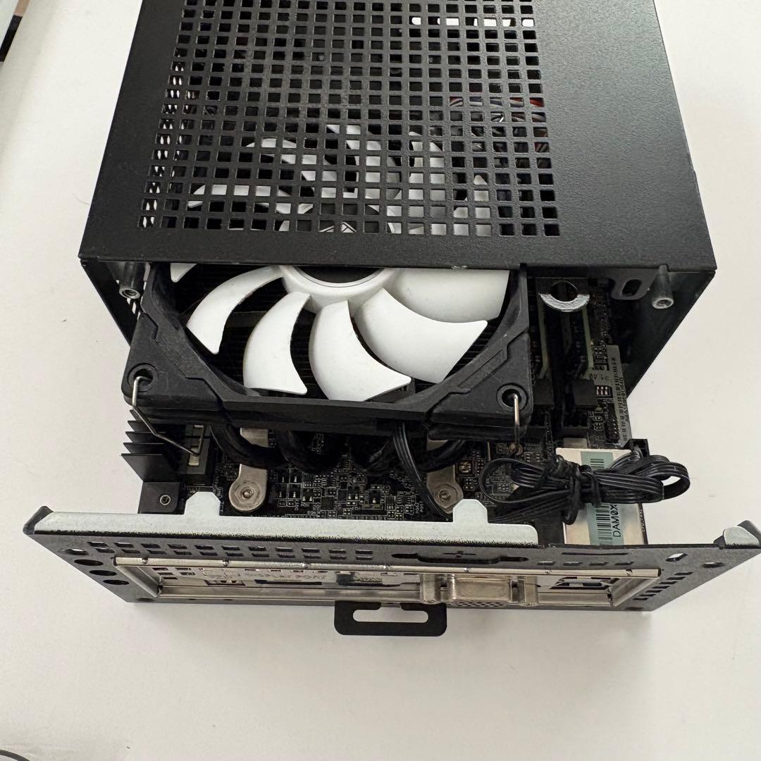 ASRock X300 (DDR4 16GB, CPU付き)