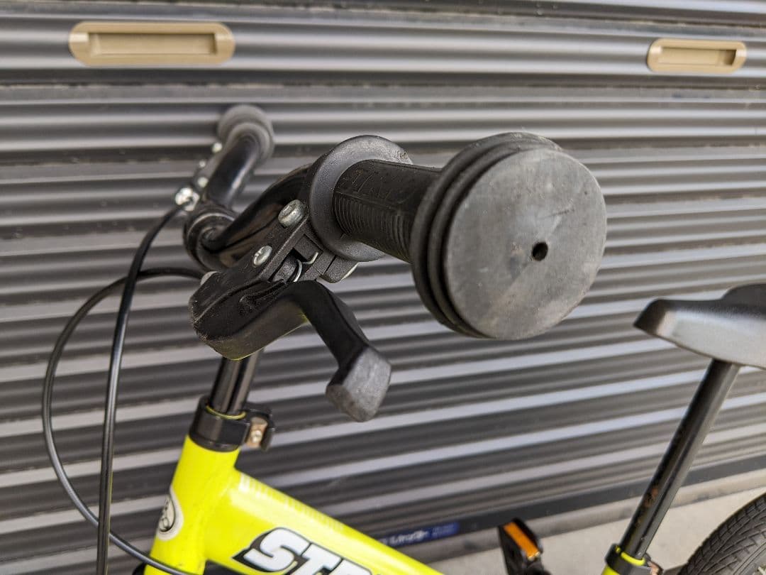 STRIDER ストライダー14x ライムイエロー