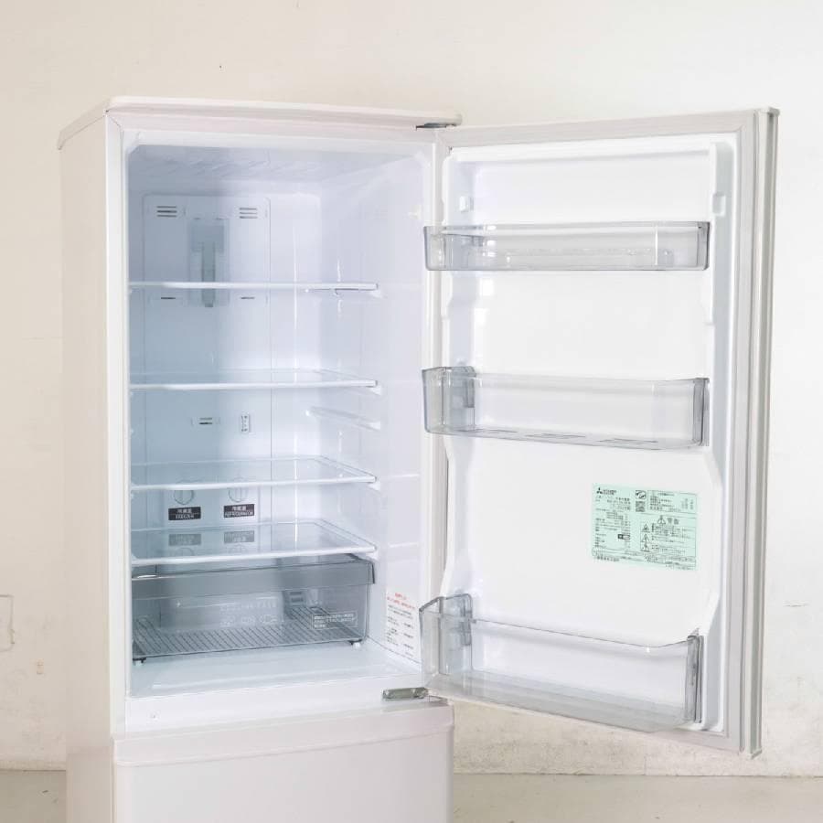 23年製 三菱電機 168L 2ドア 冷蔵庫 MR-P17H-W 右開き