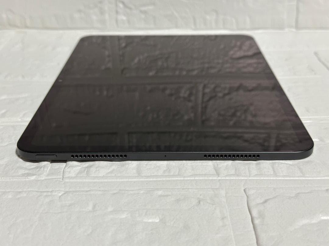 【未使用品】iPad Pro11インチ(M4) Wi-Fi 256GB 100%