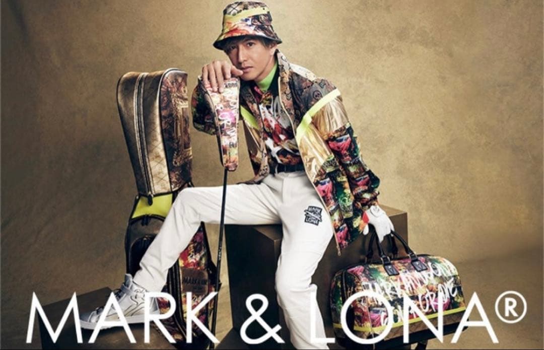 入手困難 希少XL相当 マークアンドロナ 2023年モデル 総柄 ブルゾン