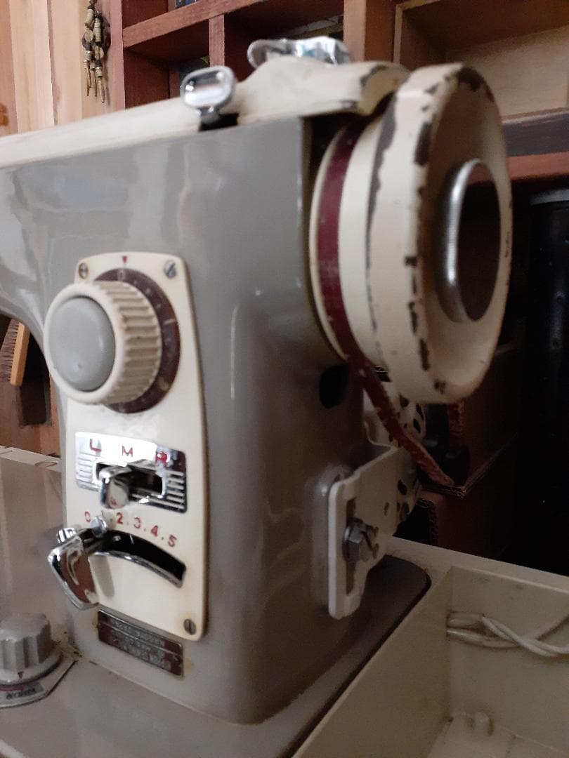 アンティークミシン