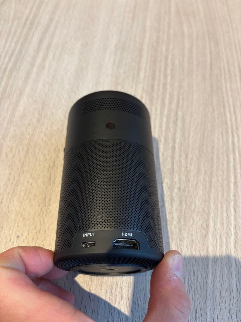 美品　Nebula Capsule Pro リモコン　充電用コード付き