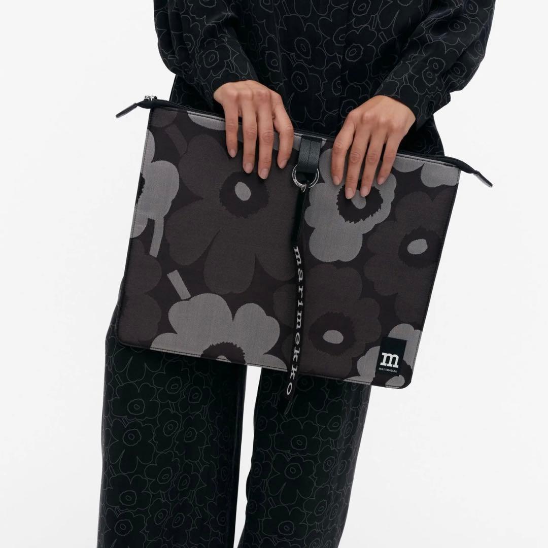 【未使用】マリメッコ Sleeve 15\" Unikko ラップトップスリーブ