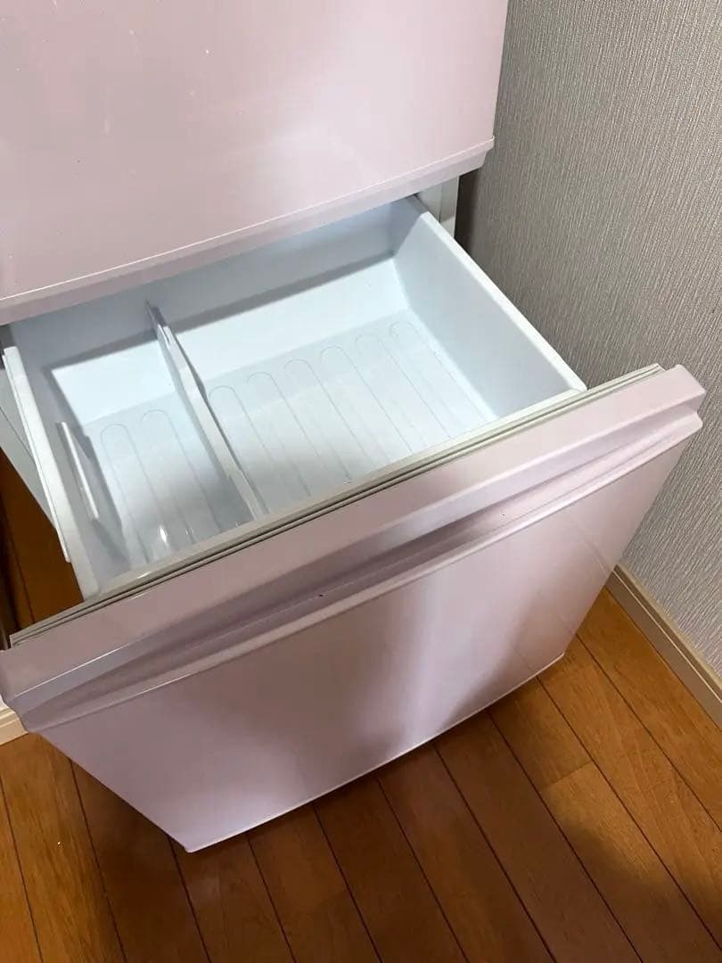 5/31までSweet Honey　SHARPピンク 2ドア冷蔵庫