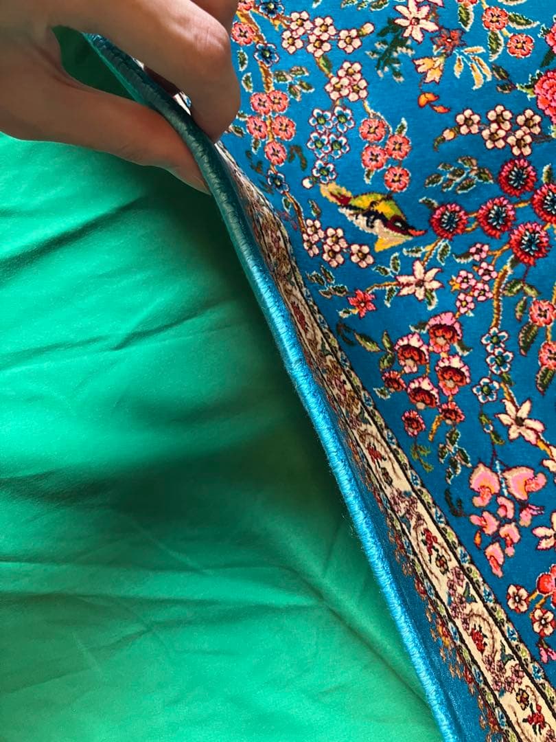 ペルシャ絨毯 青柄シルク 90cm×58cm