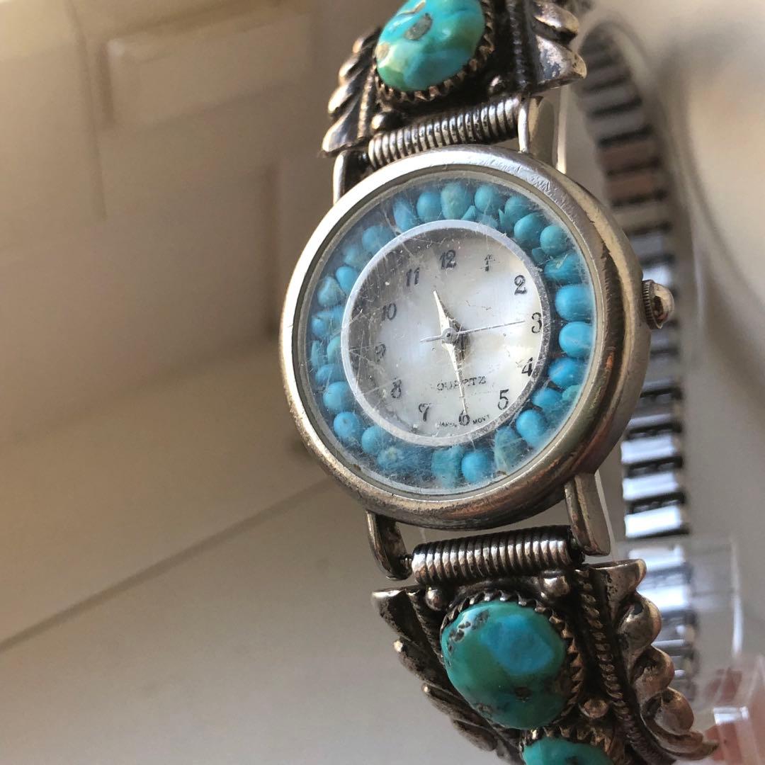 インディアン　ターコイズ装飾　ビンテージ時計　電池新品　シルバー