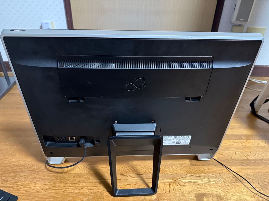 富士通 ESPRIMO WF1/X